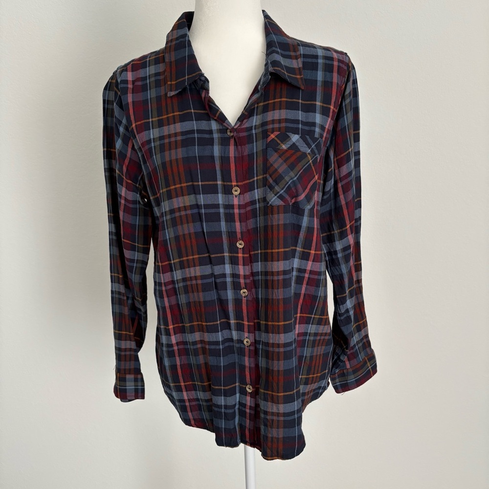 Christopher & Banks Women’s Soft Plaid Button Down Shirt - Size Medium NWOT